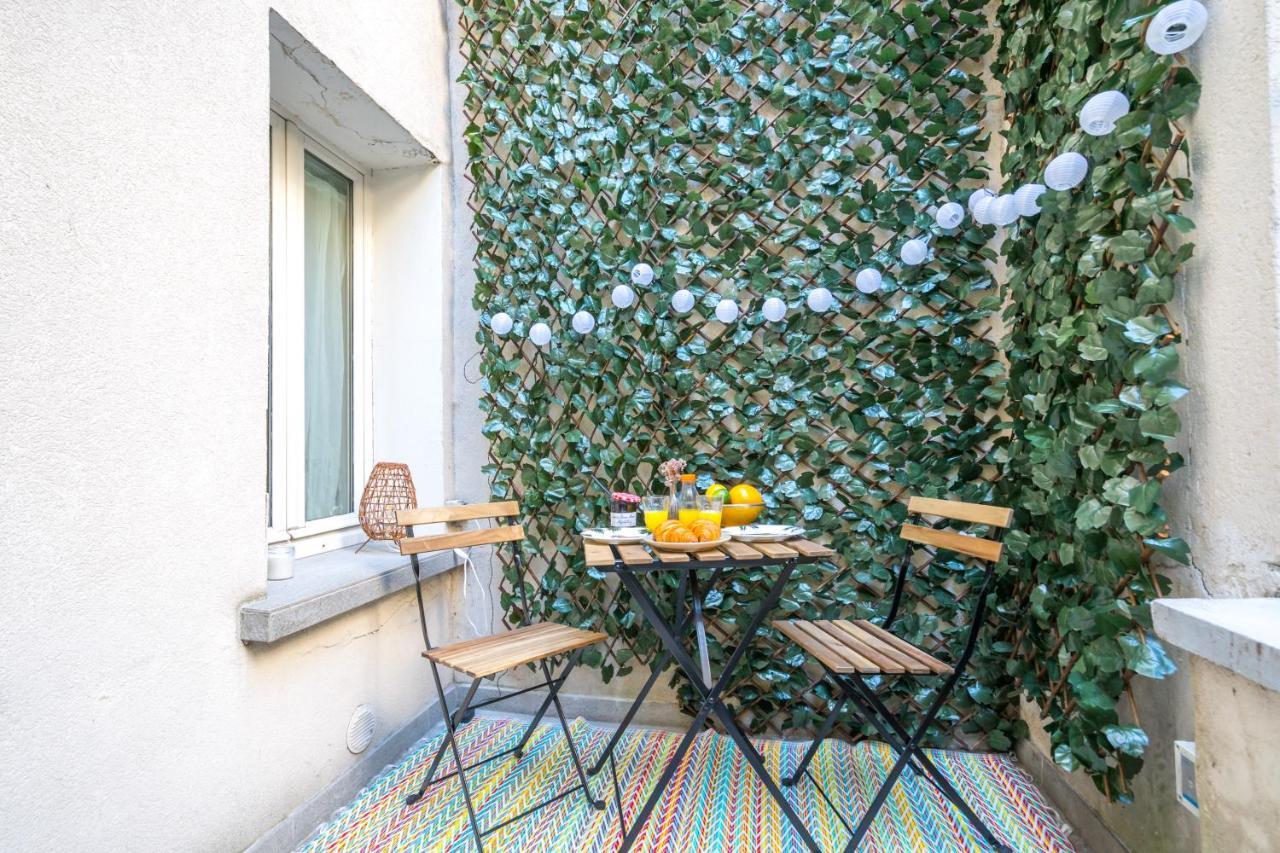 Studio Terrasse Privee 5 Min To Eiffel Tower Paris Bagian luar foto